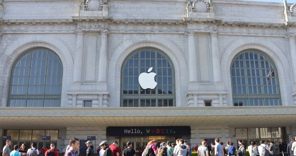 WWDC 2016 振り返り勉強会で発表しました